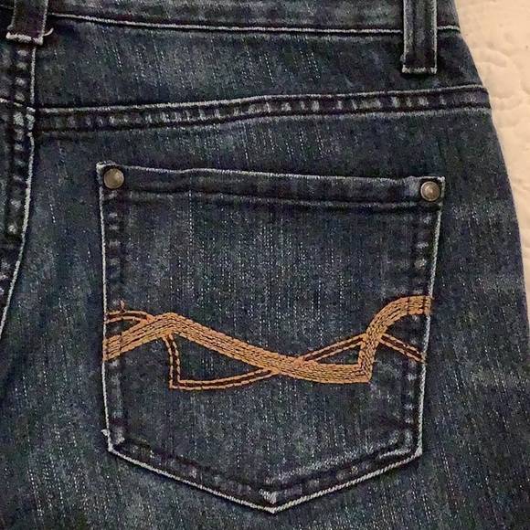 Nine West Cropped Dark Washed Jeans - Picture 3 of 8